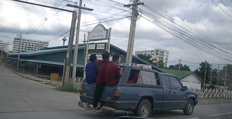 Overloaded car. (9 people in a car for 5)